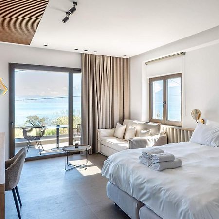 Mare Suites Lechaio Esterno foto