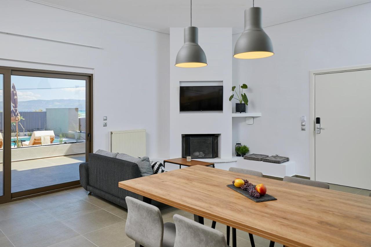 Mare Suites Lechaio Esterno foto