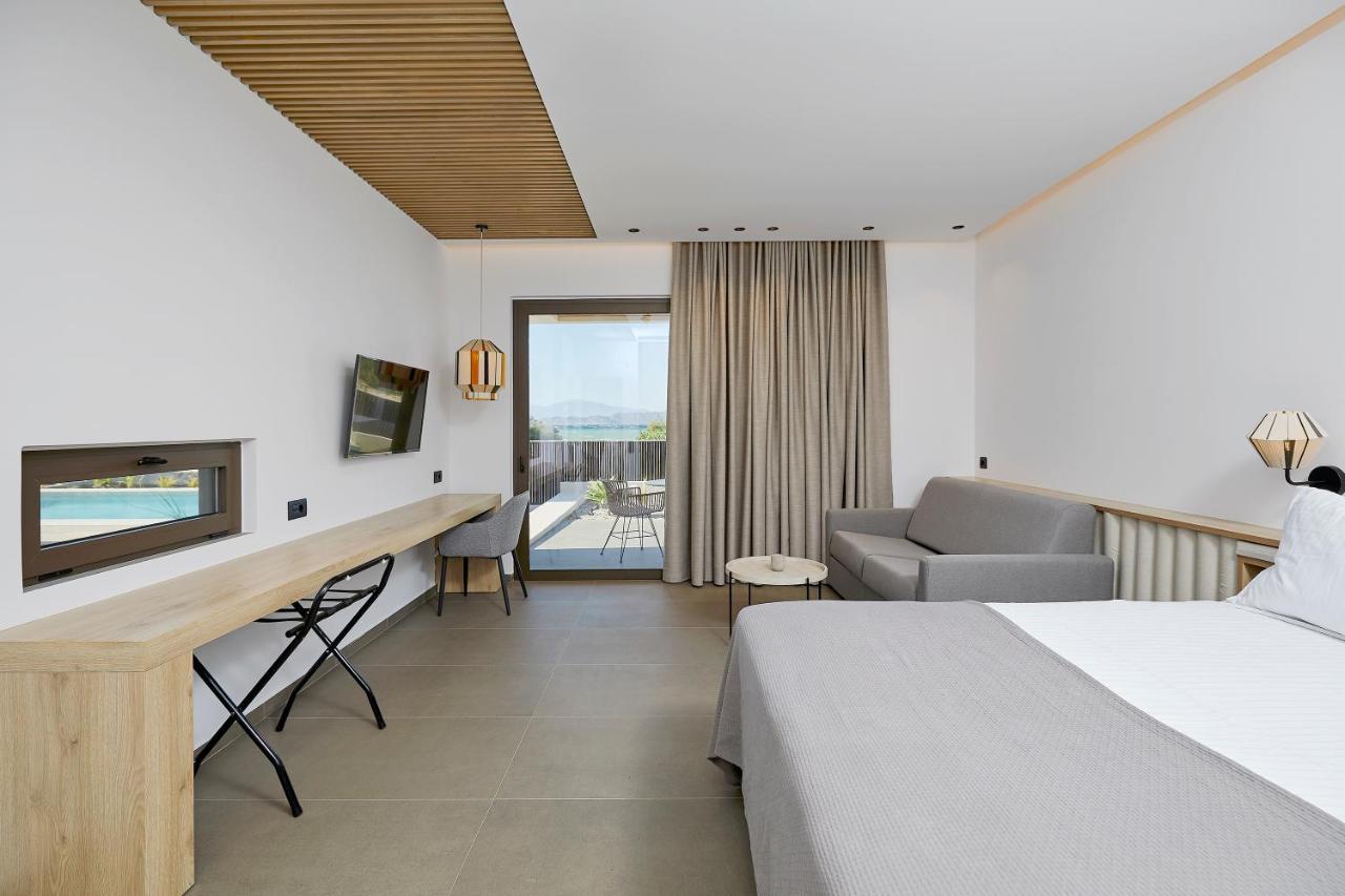 Mare Suites Lechaio Esterno foto