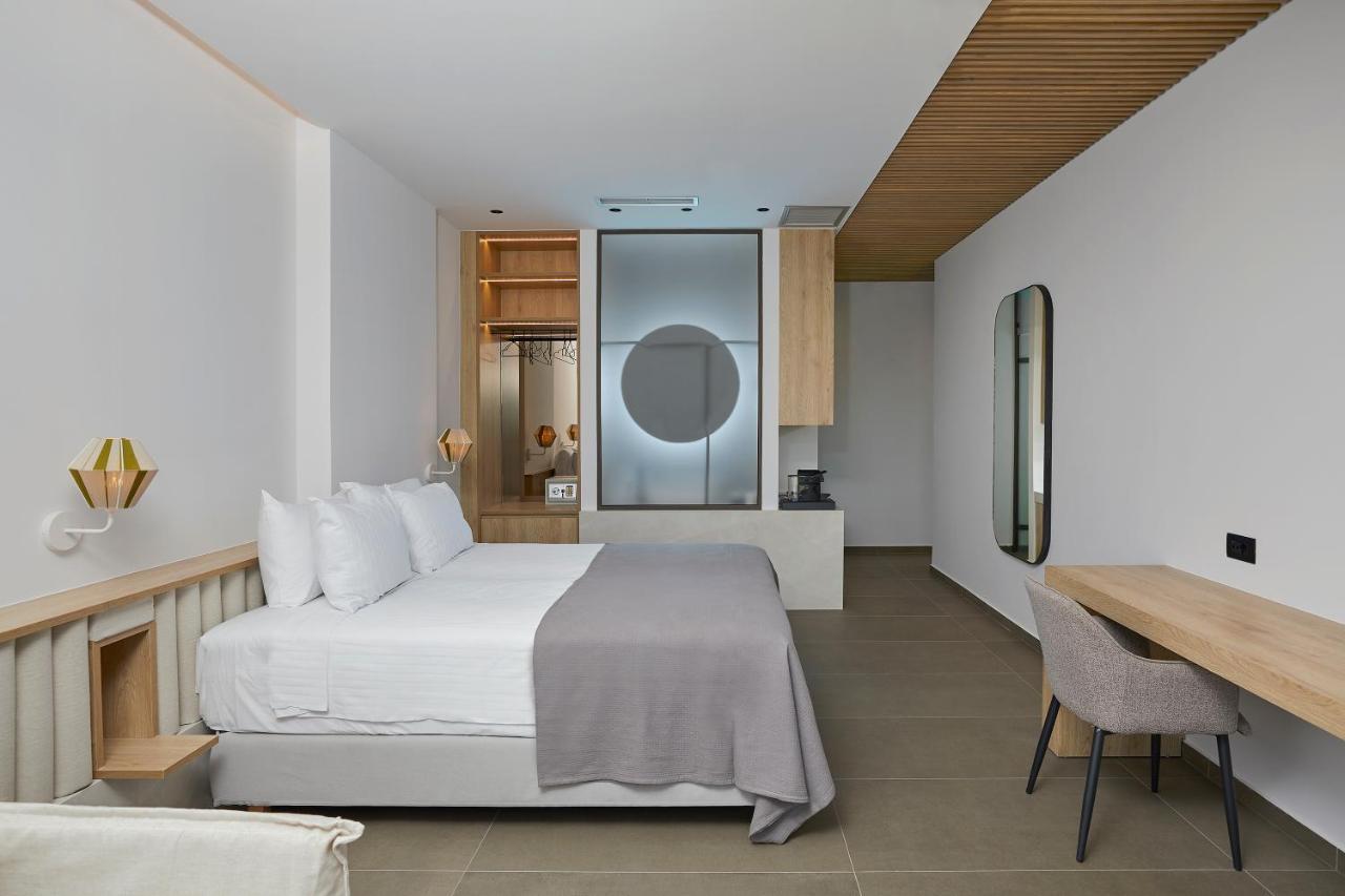 Mare Suites Lechaio Esterno foto
